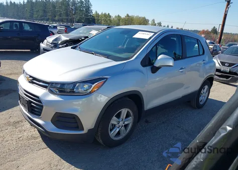 2020 Chevrolet Trax Fwd Ls z USA, uszkodzony, nr VIN 3GNCJKSB6LL134157